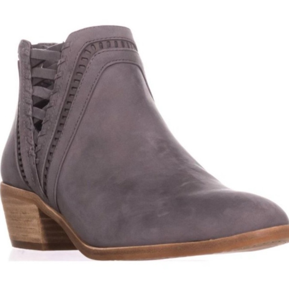 Vince Camuto ankle boot